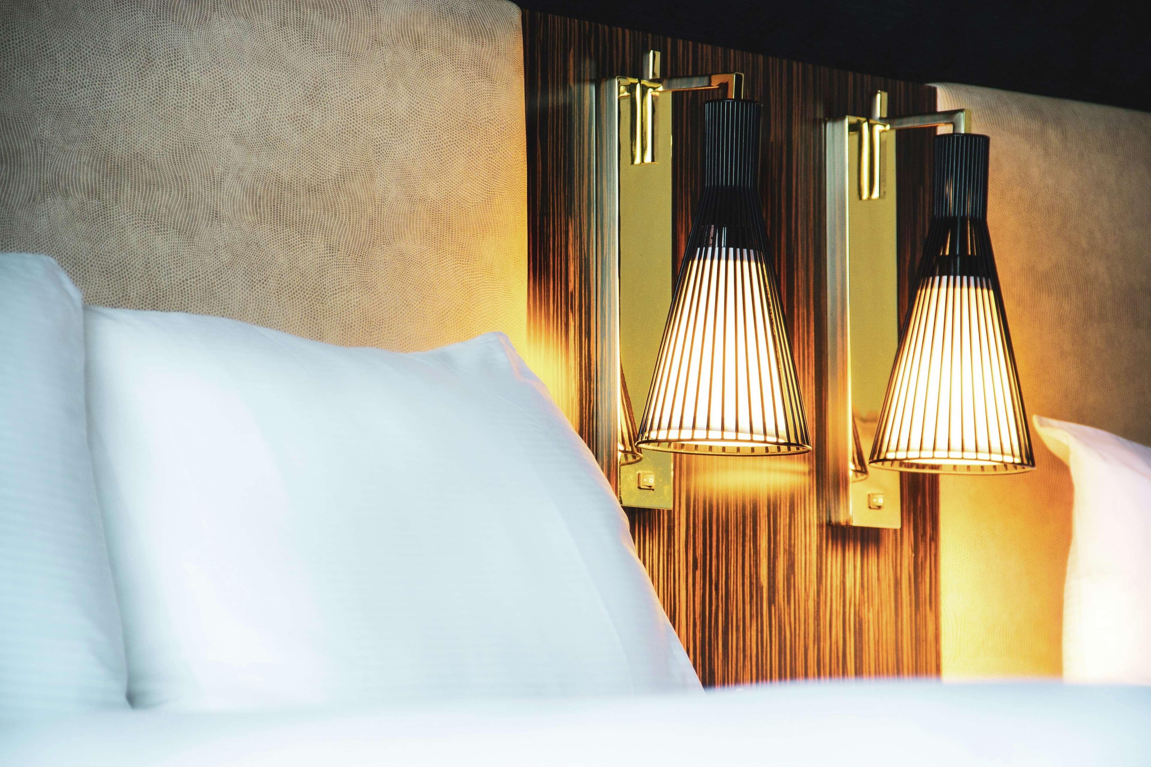 Hilton Miami Downtown Hotel Екстериор снимка