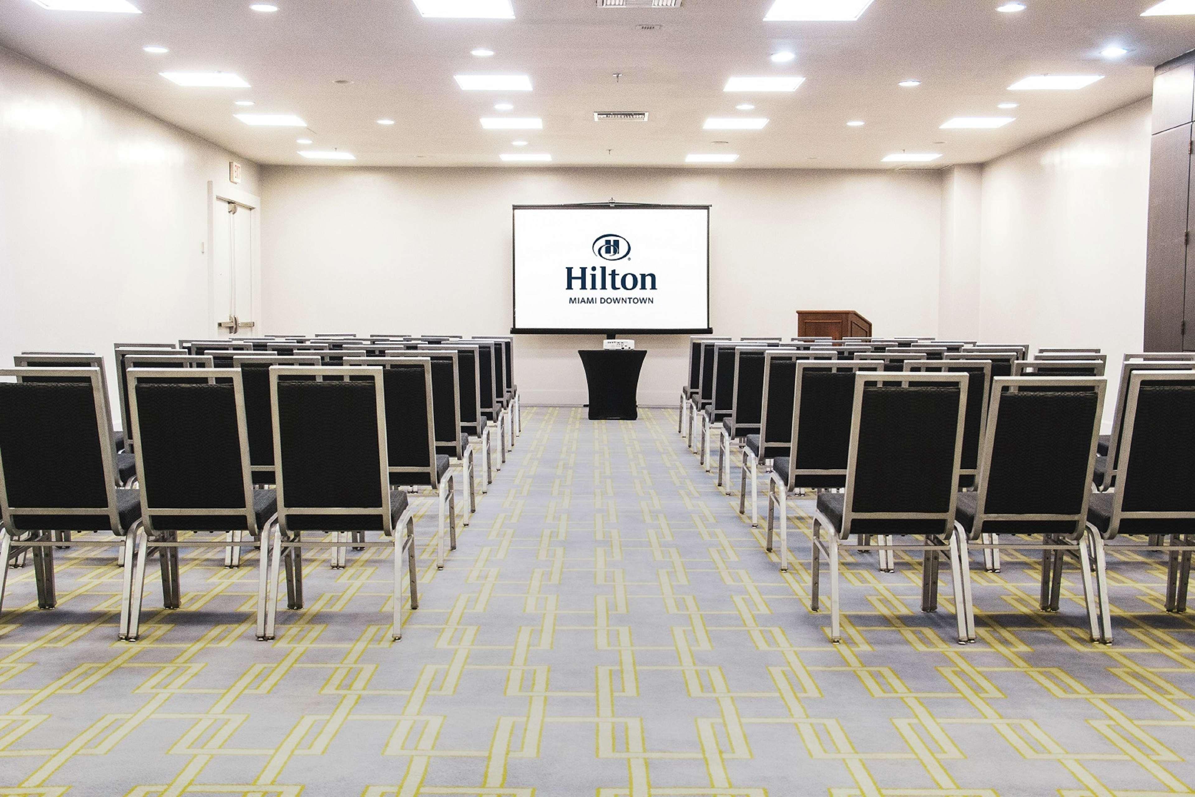 Hilton Miami Downtown Hotel Екстериор снимка