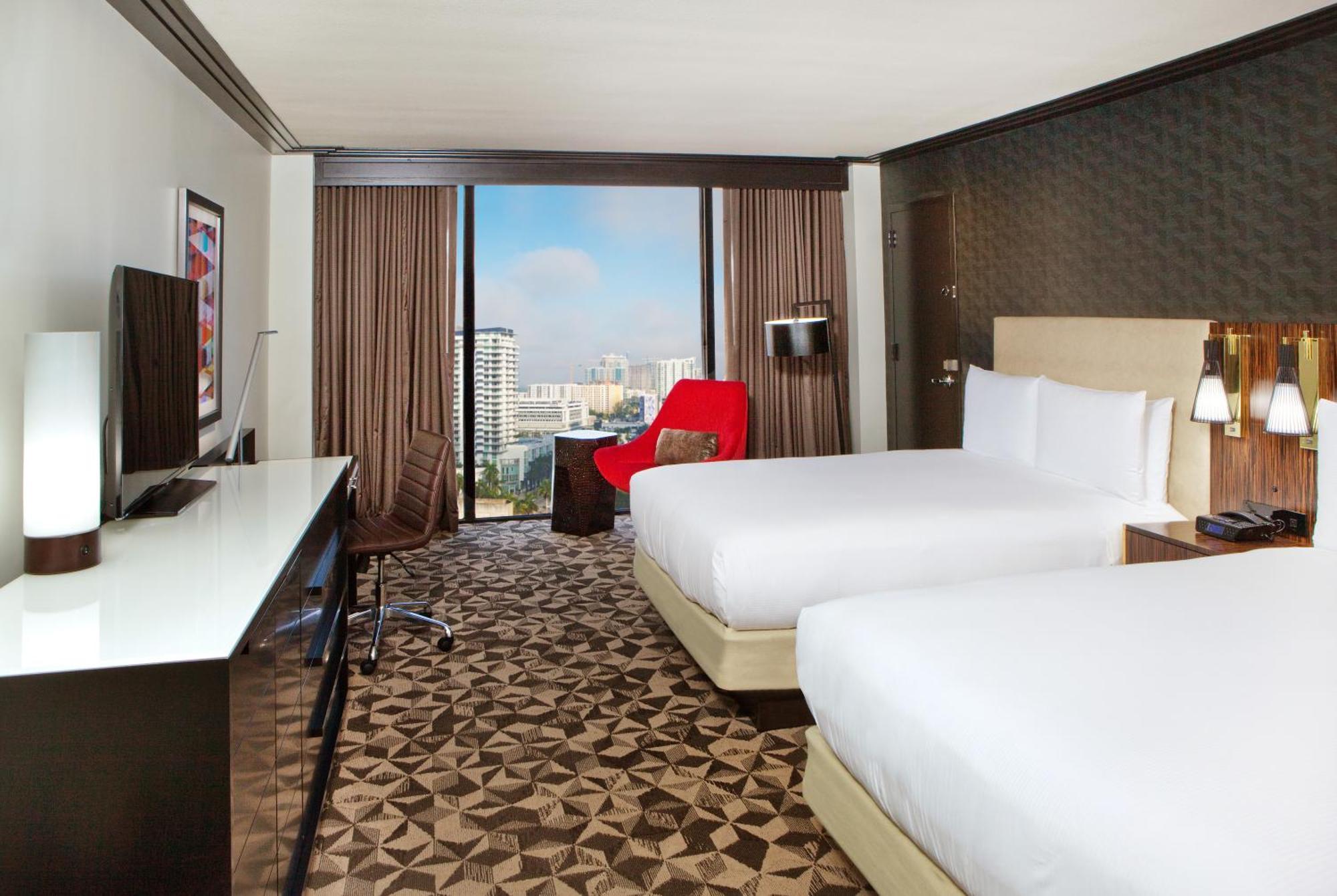 Hilton Miami Downtown Hotel Екстериор снимка