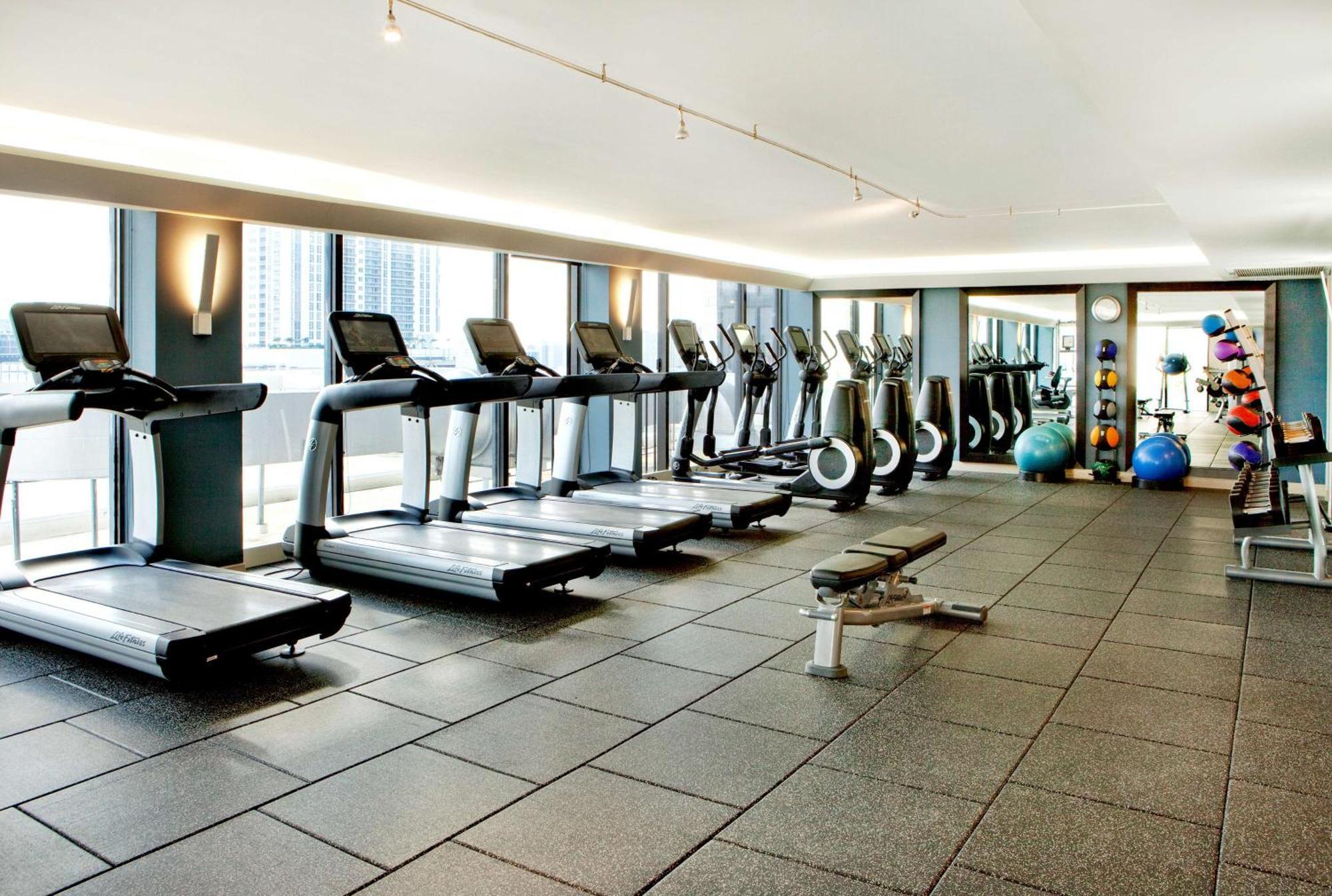 Hilton Miami Downtown Hotel Екстериор снимка