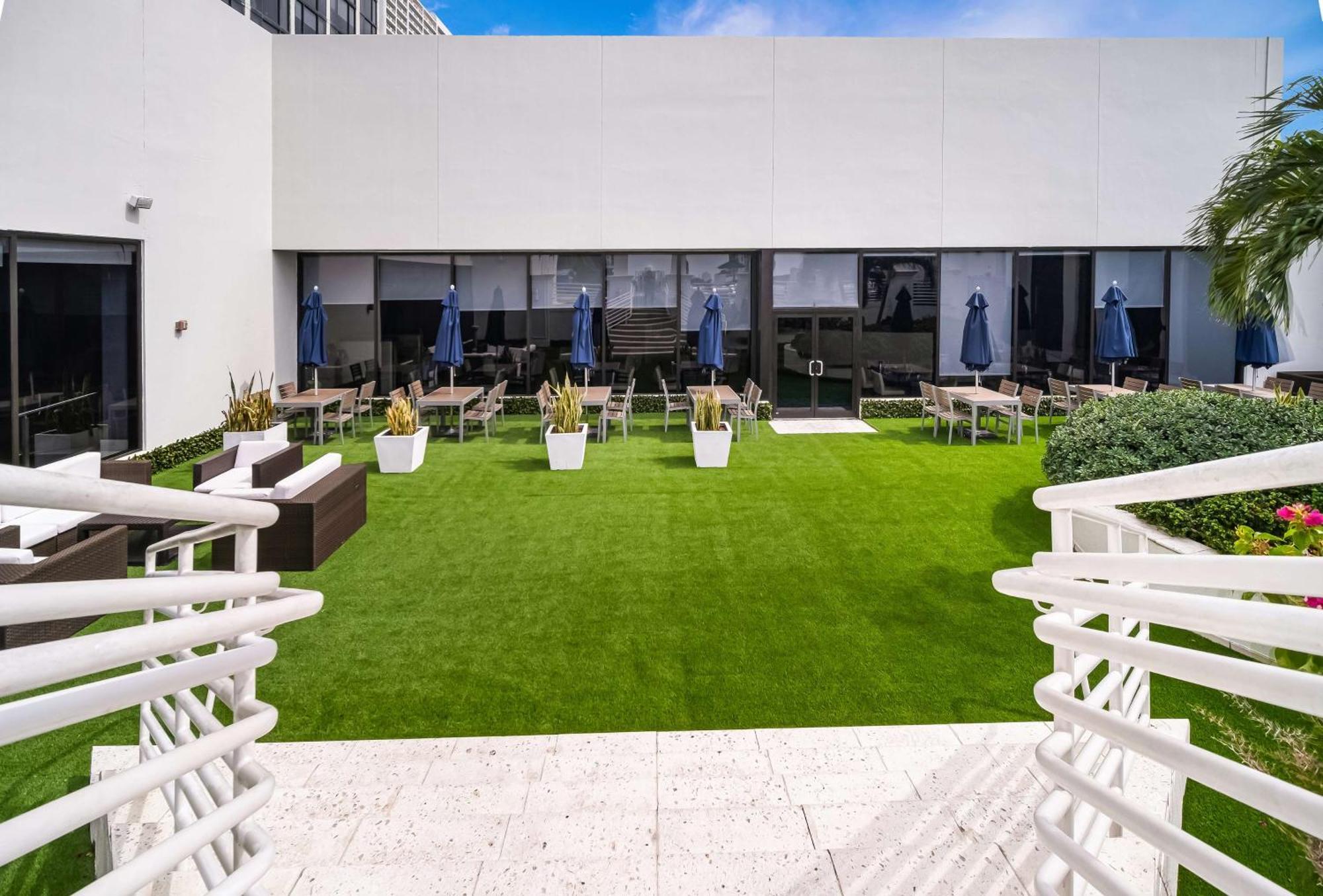 Hilton Miami Downtown Hotel Екстериор снимка