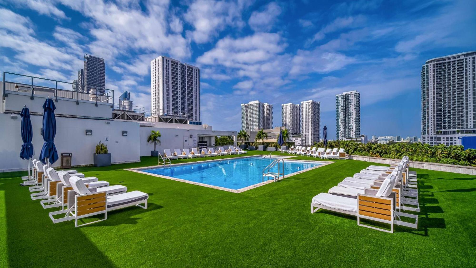 Hilton Miami Downtown Hotel Екстериор снимка