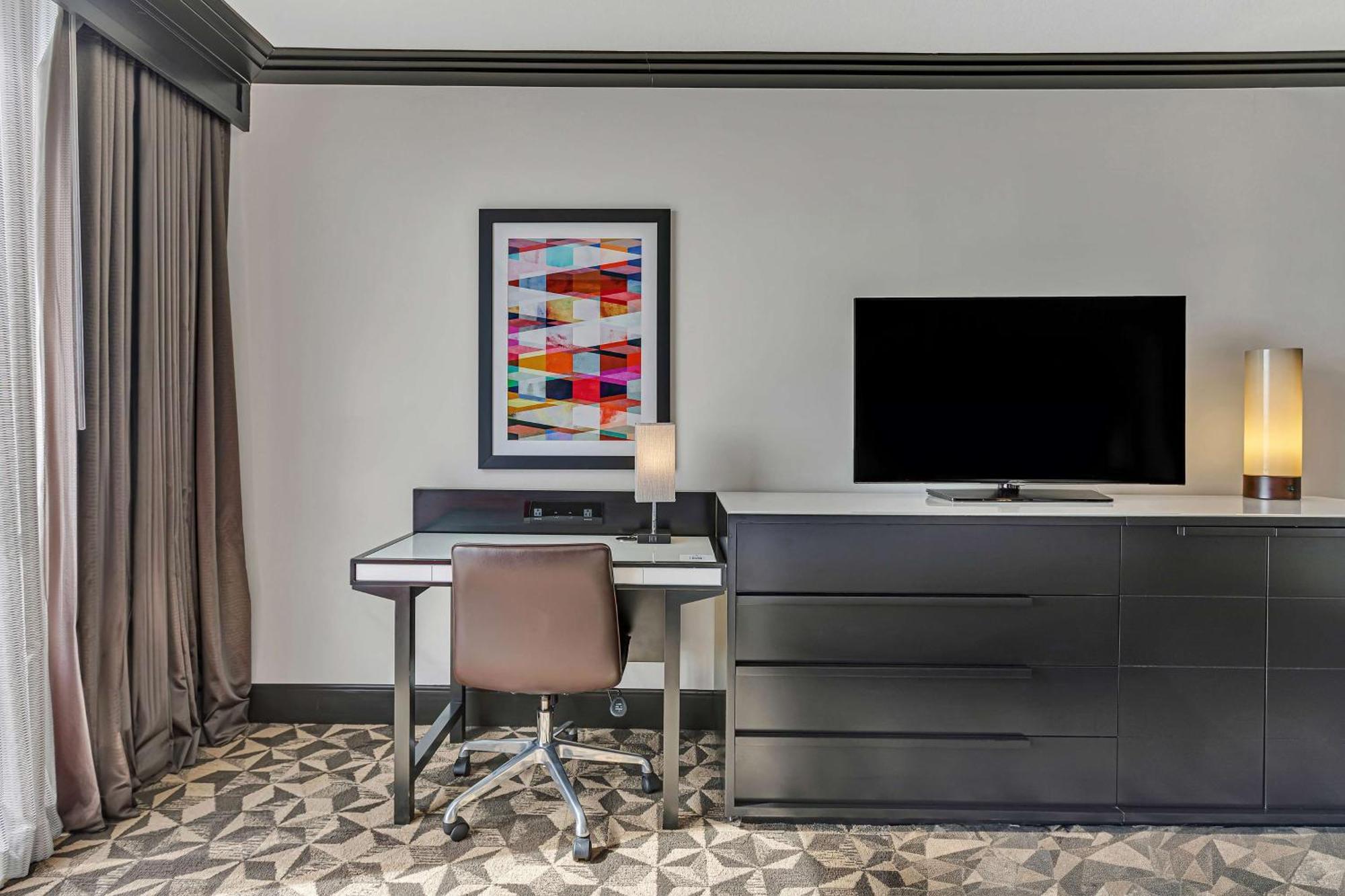 Hilton Miami Downtown Hotel Екстериор снимка